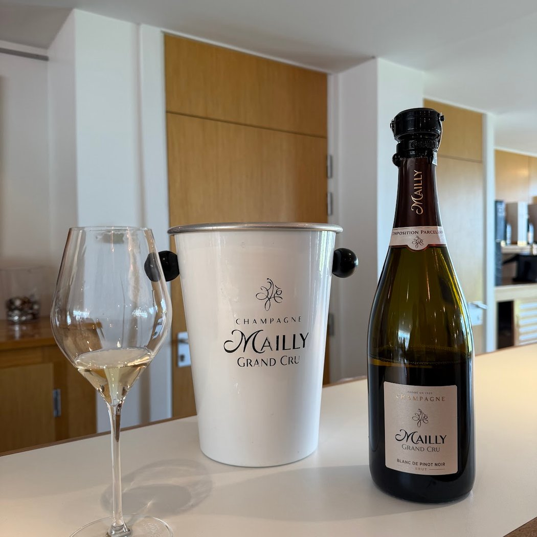 Champagne Mailly Grand Cru 3