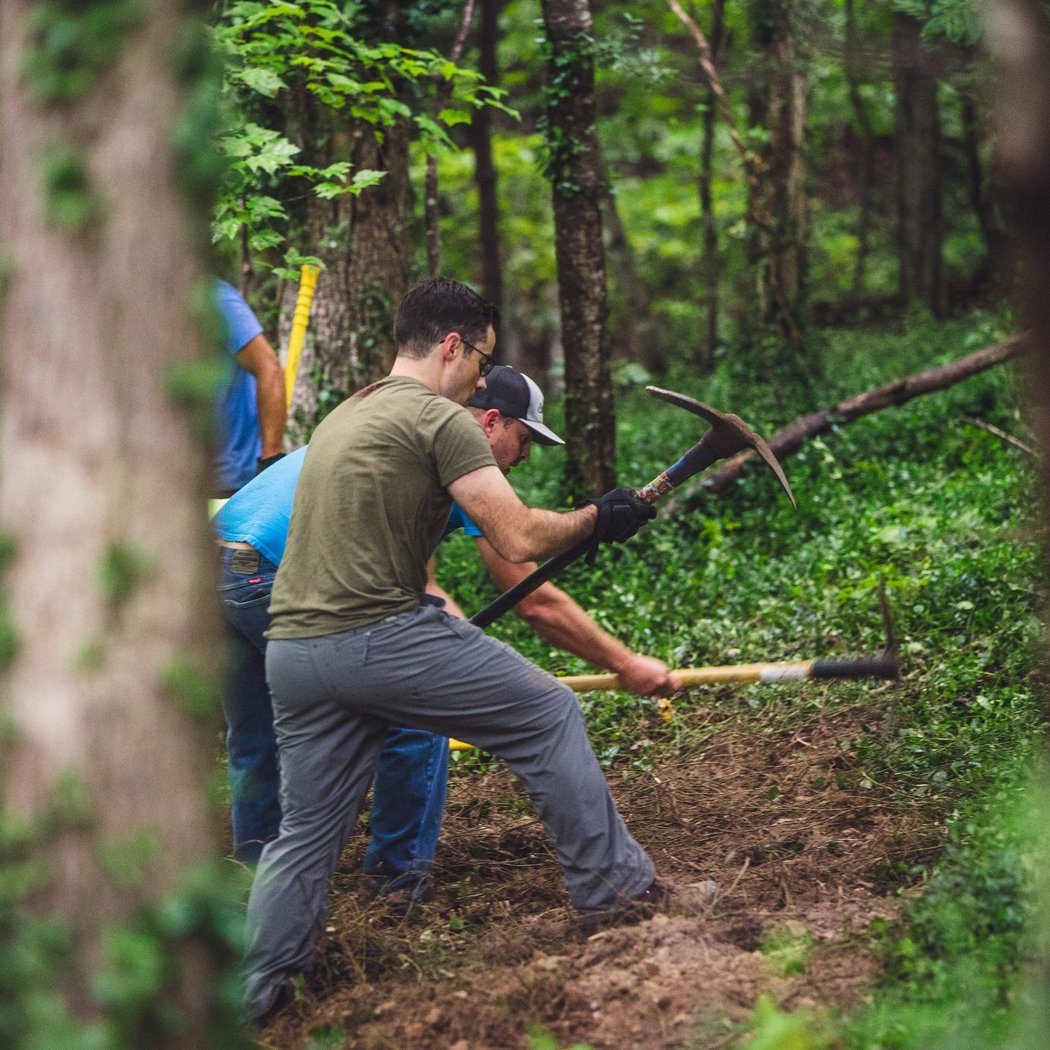 Pinnacle Trail Work Party 3
