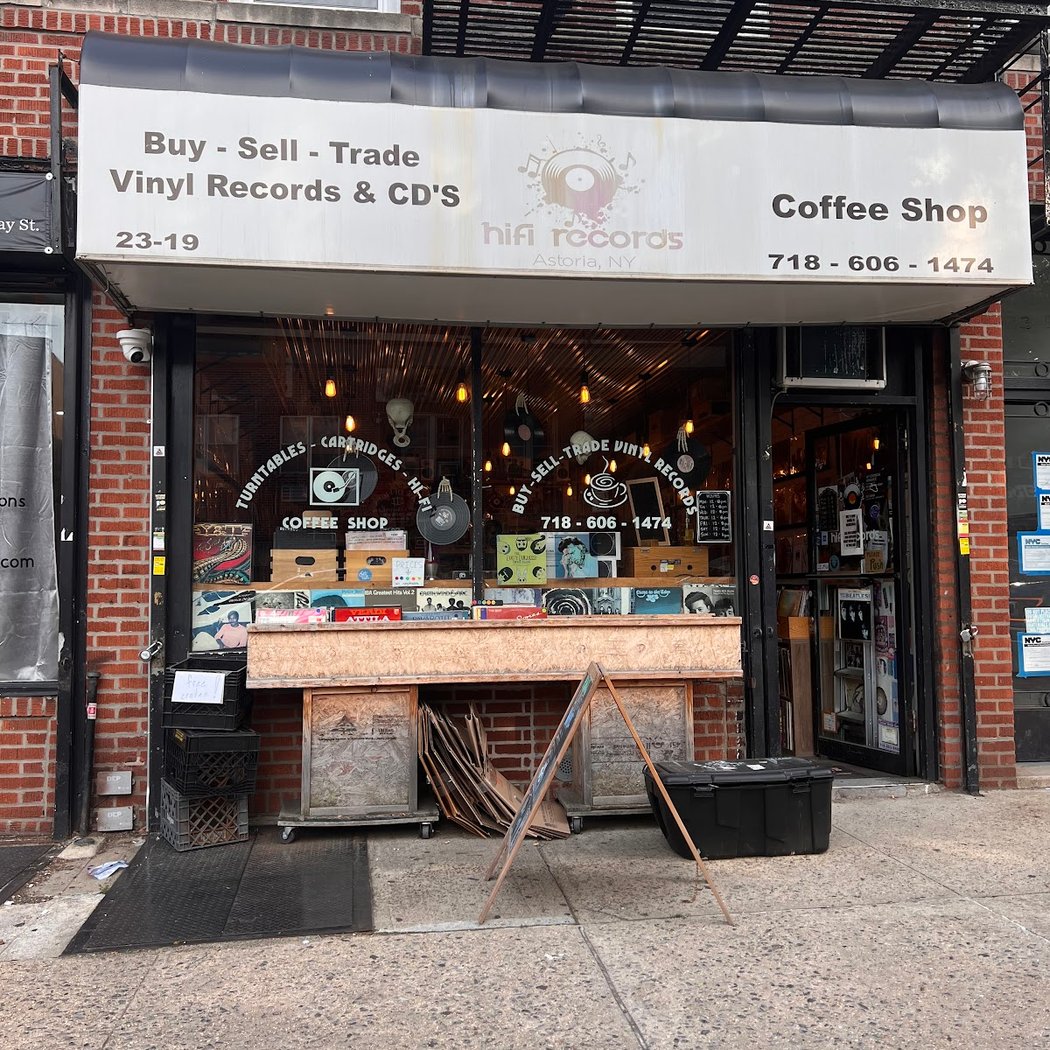 Hifi Records & Café 2