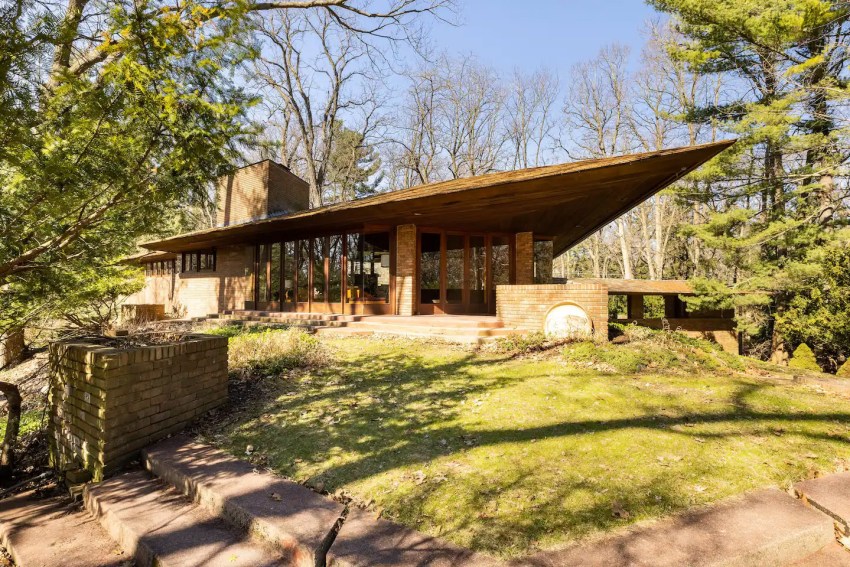 Frank Lloyd Wright Palmer House 2