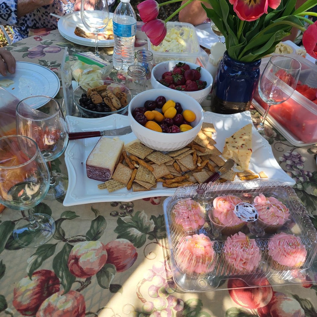 Sing Your Favorite Song While Sipping Wine 1