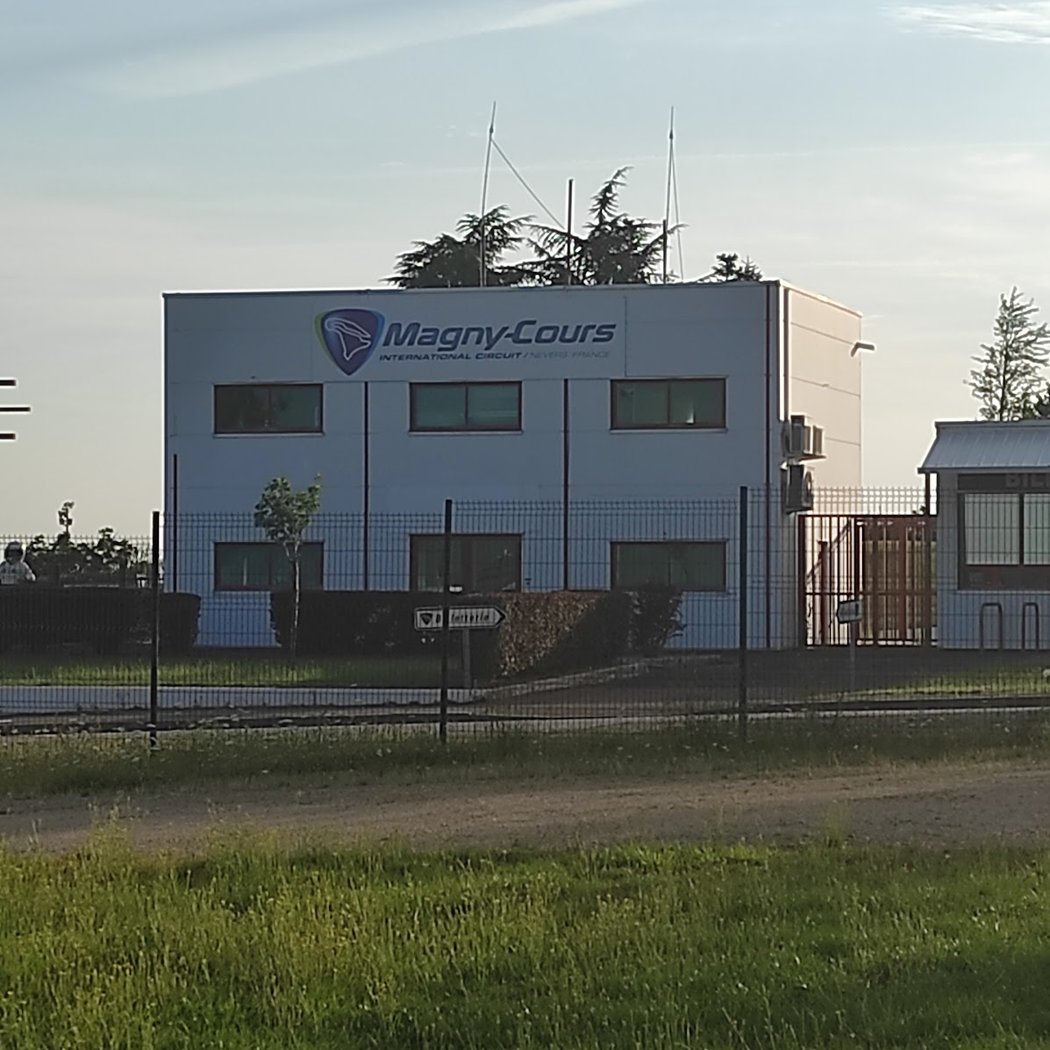 Magny-Cours 3