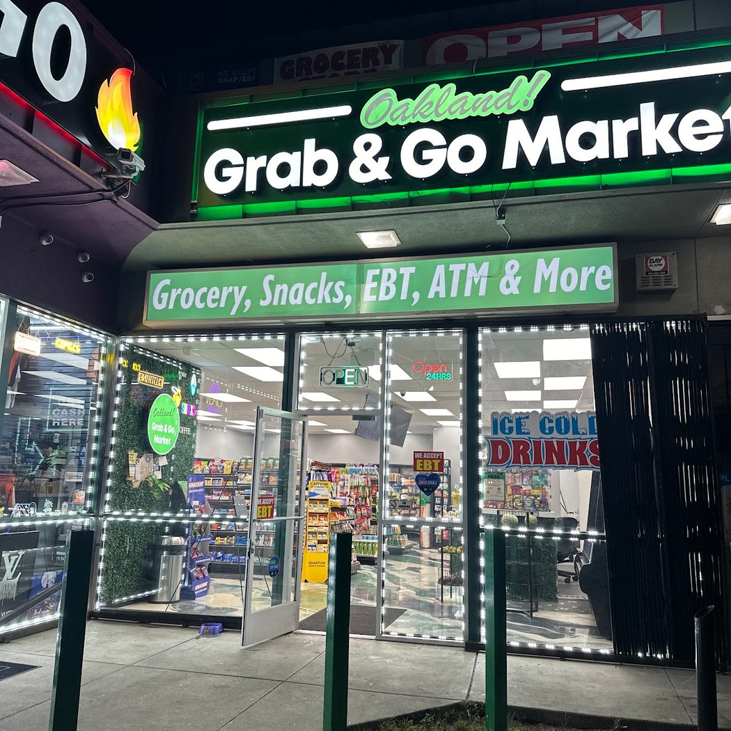 Oakland Grab & Go Market 2