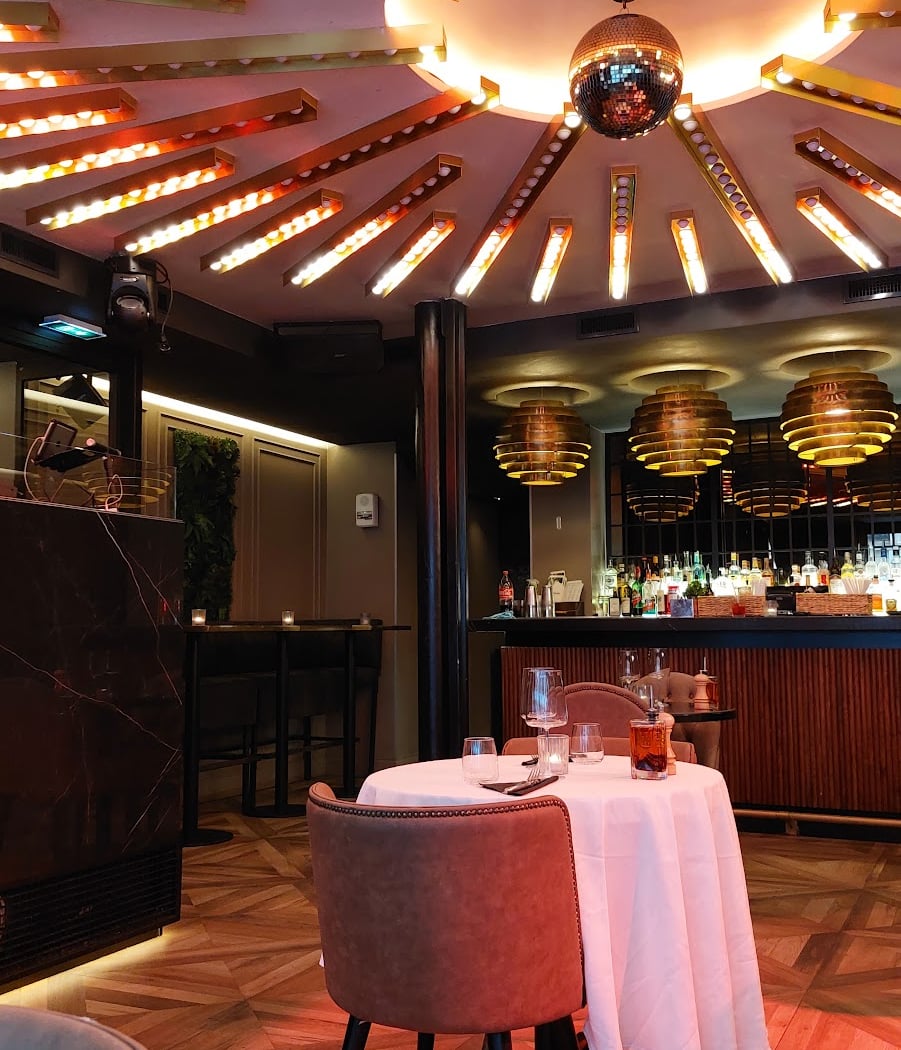 L'important Restaurant Italien Festif Paris 3
