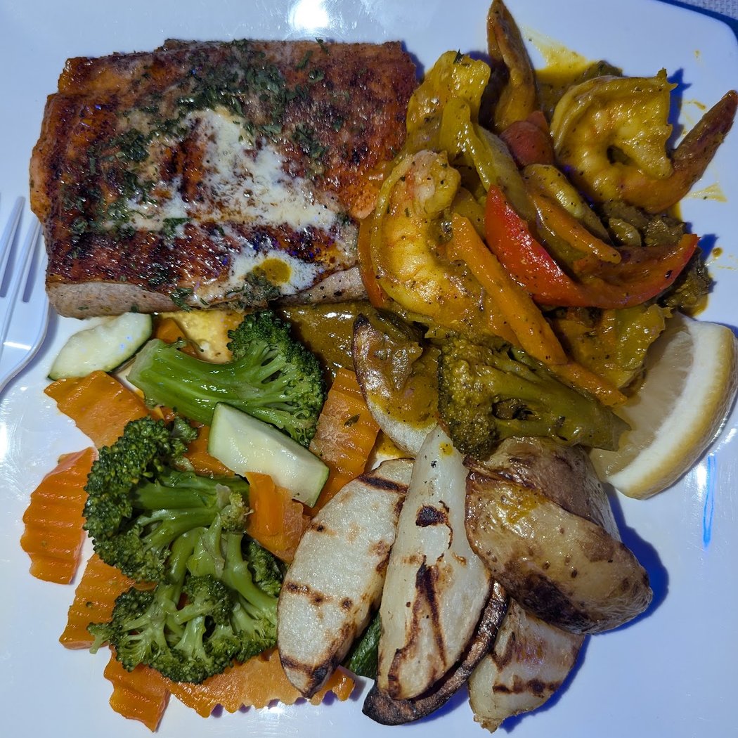 Ocho Rios Seafood Restaurant & Lounge 1