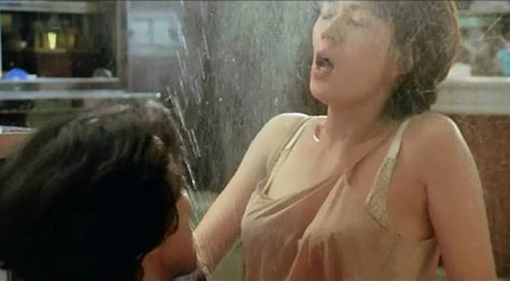 Ciné Club: "De l'eau tiède sous un pont rouge" de Shonei Imamura 1