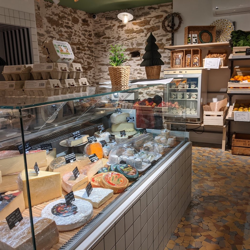 Les Petites Cagettes - Epicerie de quartier et Cantine Gourmande 1