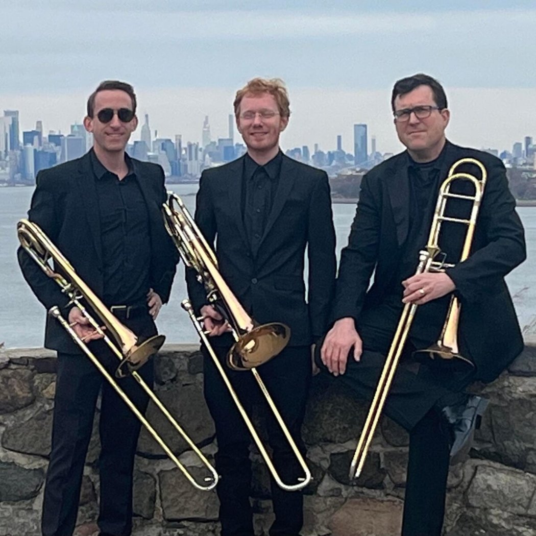 Live Music with Skyline Bones 1