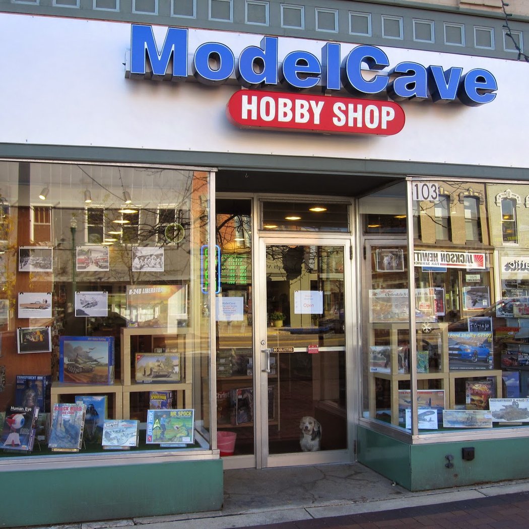 ModelCave (Hobby Shop) 1