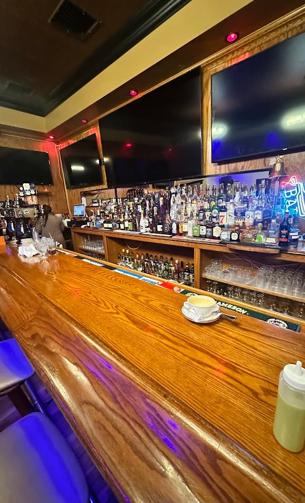 Azteca Grill and Bar 2