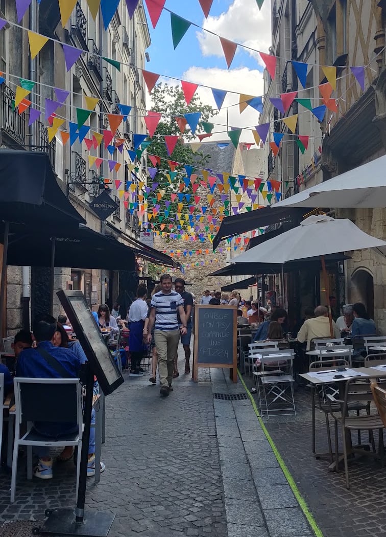 Place du Bouffay 1