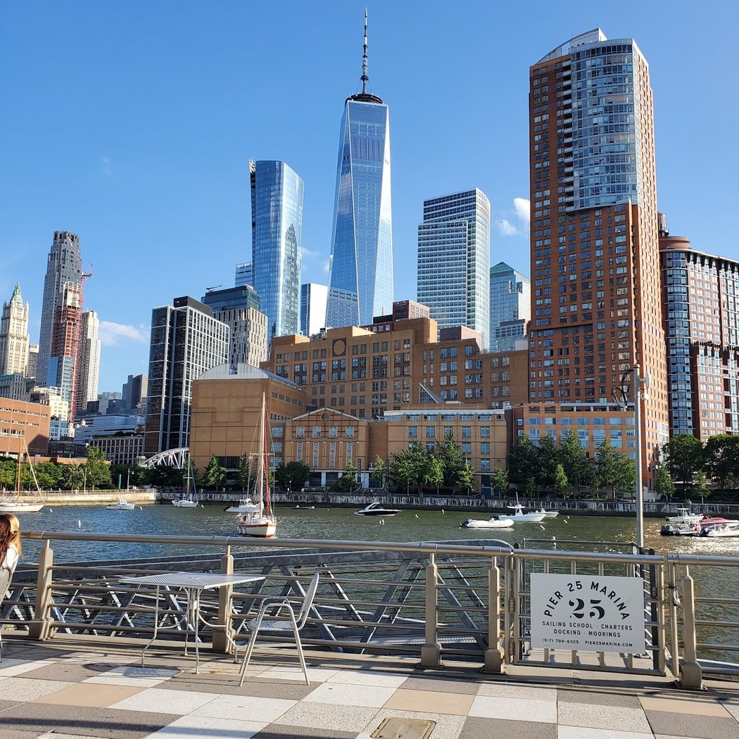 Pier 25 Mini Golf & Volleyball (@PIER25NYC) 3