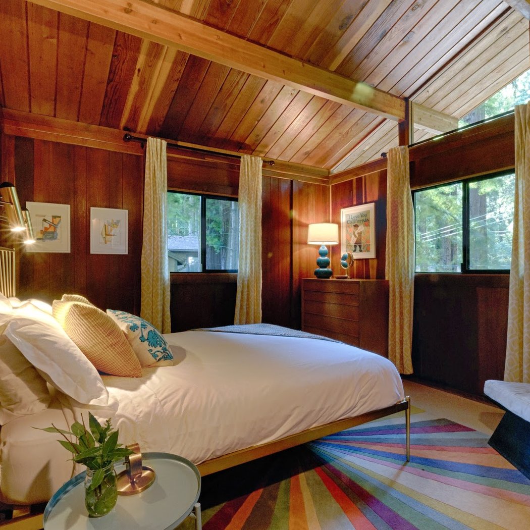 Lucky Bend Lookout Vacation Rental on the Russian River 3