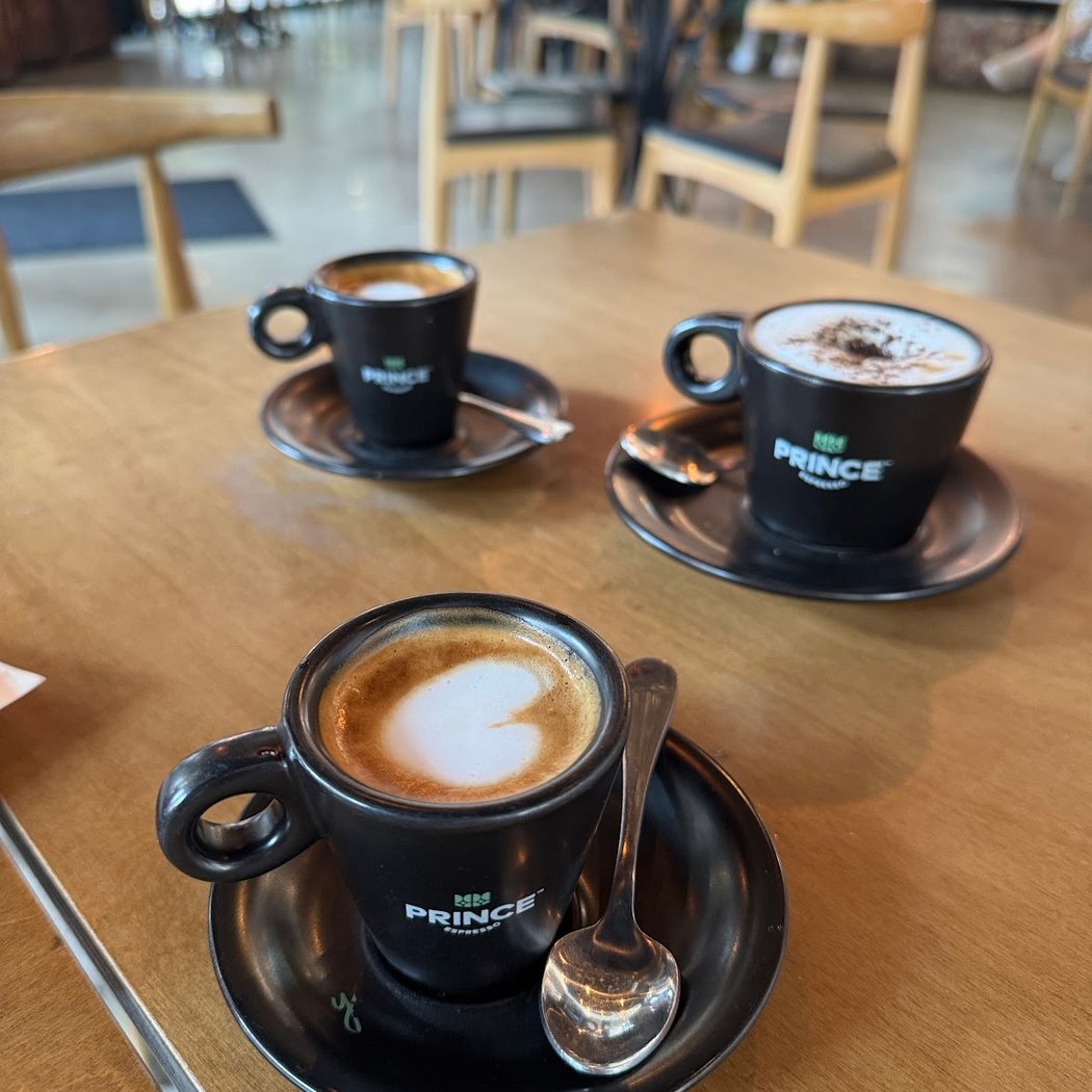 Prince Coffee House. 4