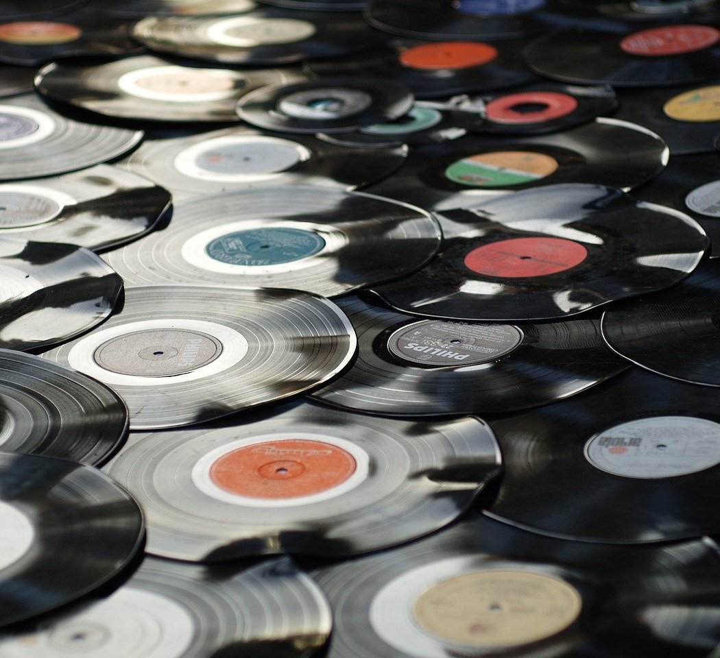 Paris Vinyl Sale 2025 1