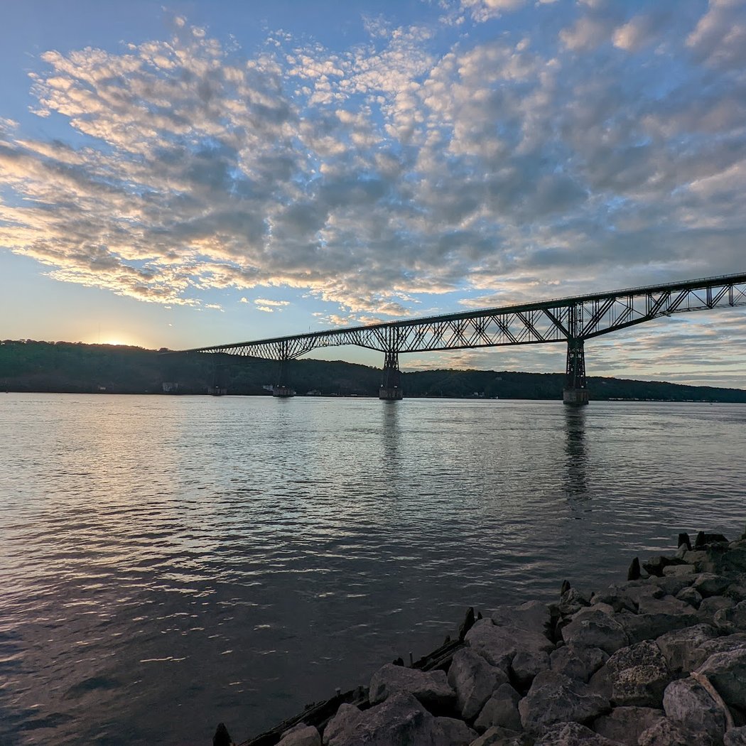 Poughkeepsie Waterfront Market 3