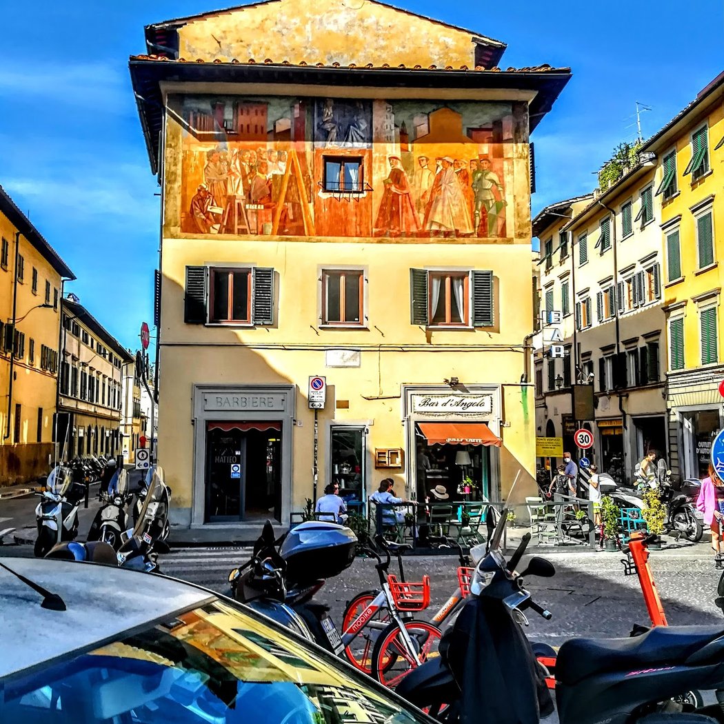 Beatrice e l'Oltrarno ritrovato: itinerario dantesco tra arte e memoria