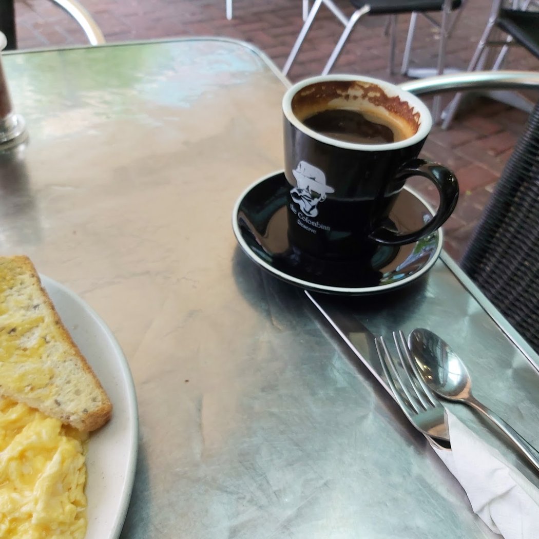 The Colombian Coffee shop 2