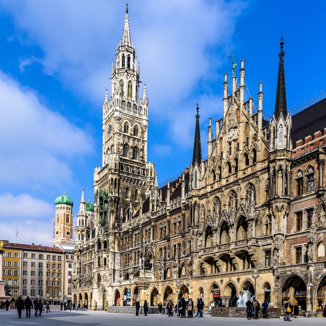Marienplatz 1