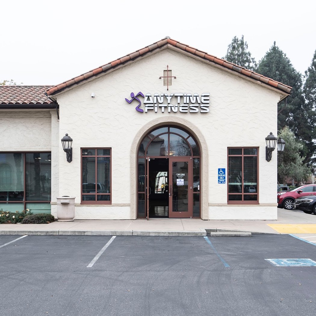 Anytime Fitness 2