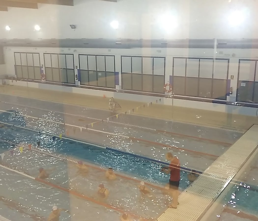 Centro Deportivo San Jeronimo Pool "Francisco Tabuenca" 2