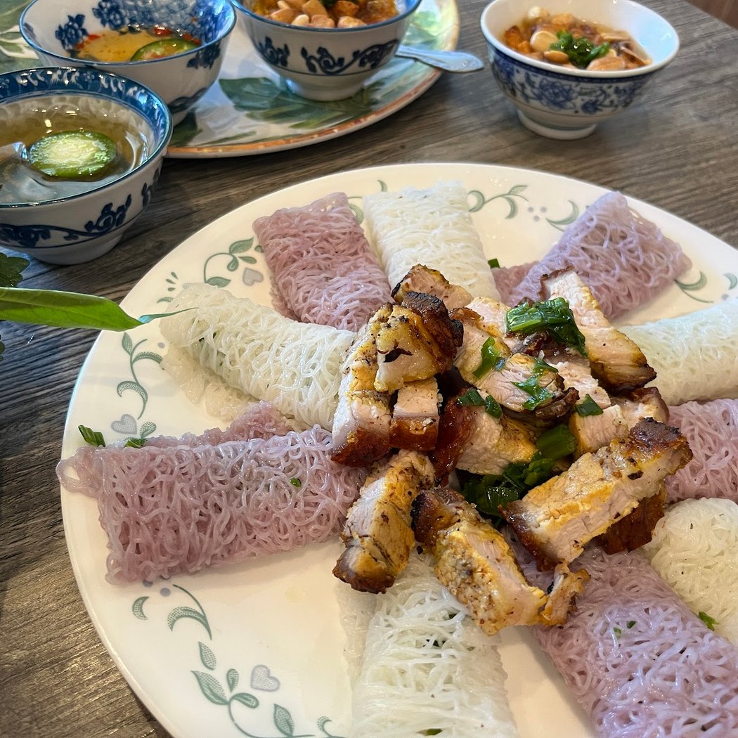 Đà Nẵng Quán Vietnamese Cuisine 1
