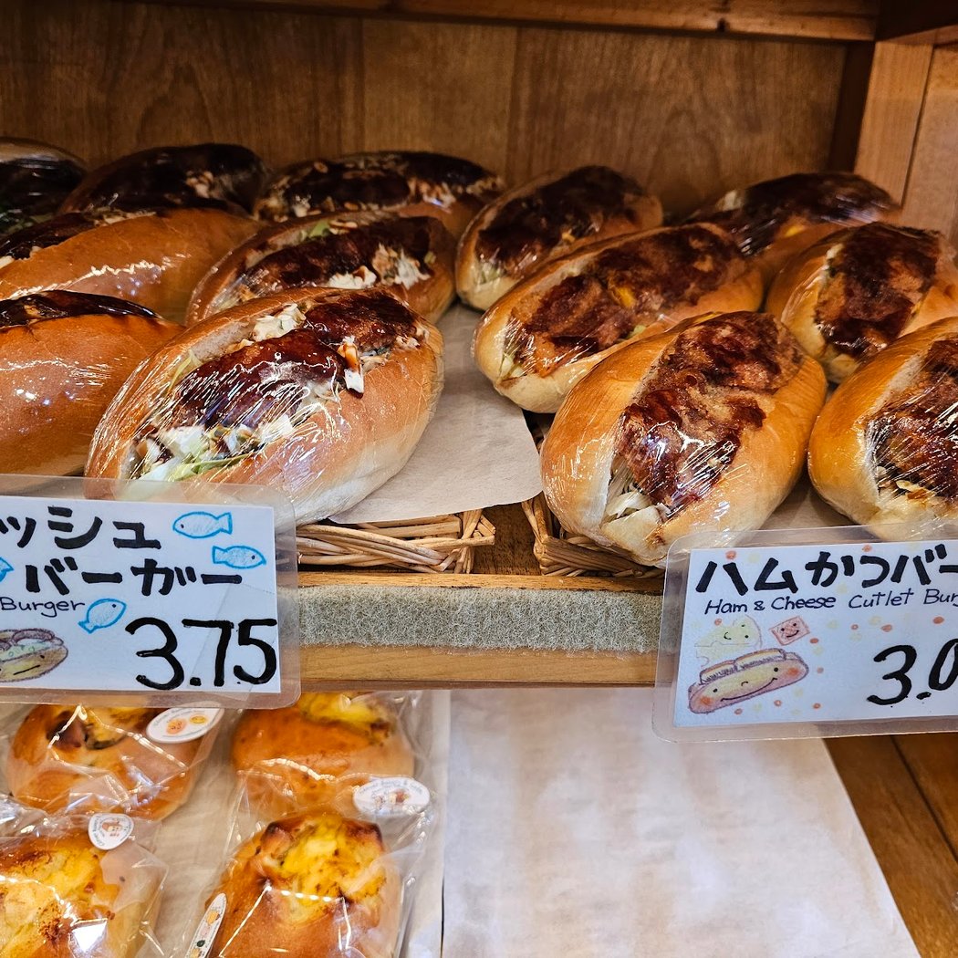 Clover Bakery & Cafe 1