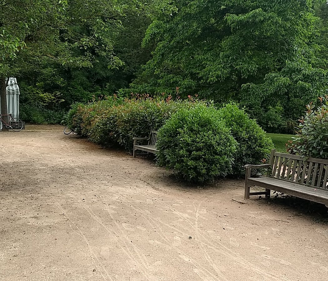 Jardin public de l’école des Postes 3