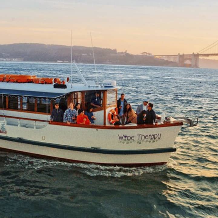 90 Minute Daytime Tour Aboard Wine Therapy 1