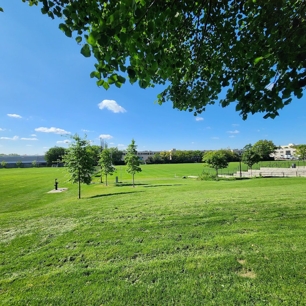 Frank Golden Park 1