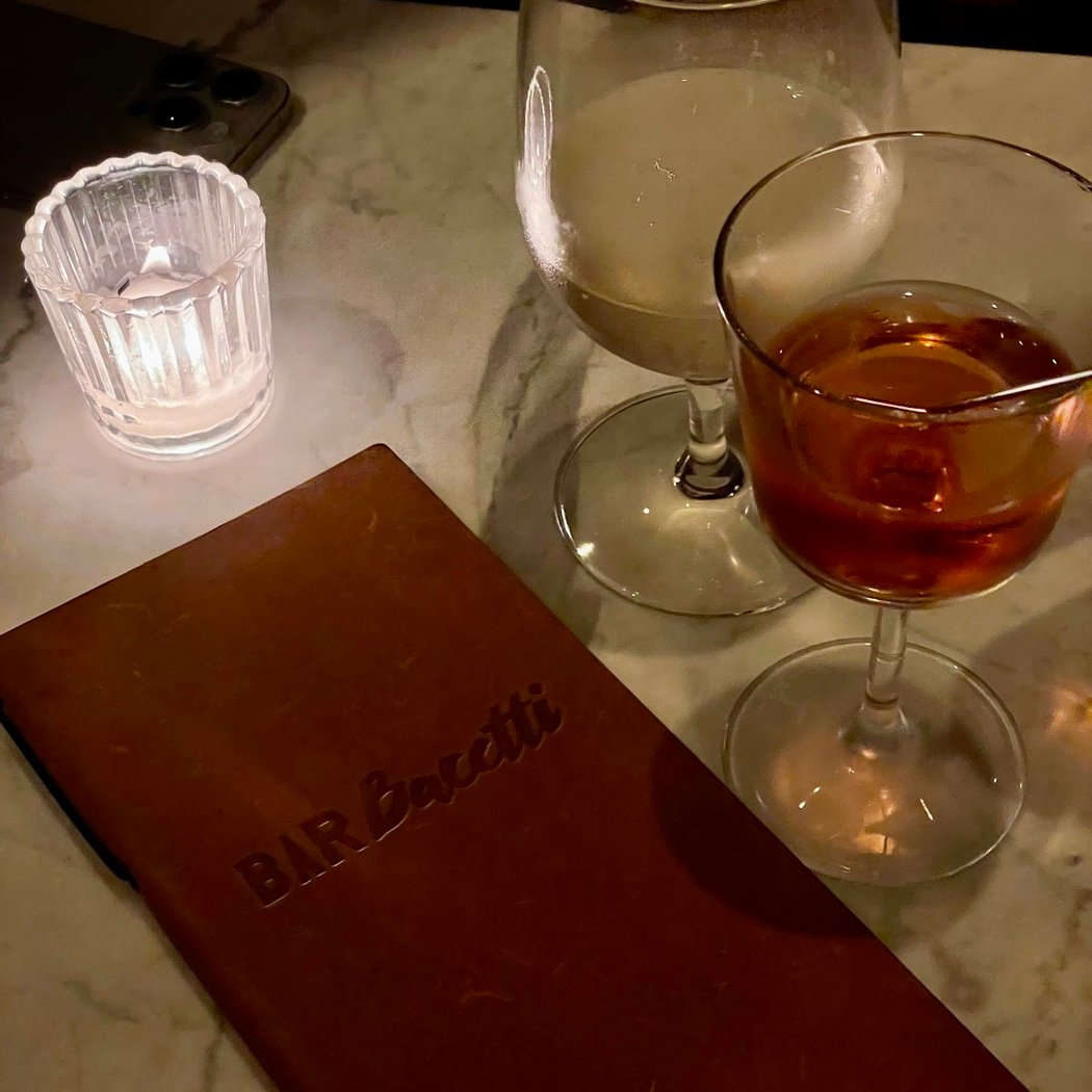 Bar Bacetti 1