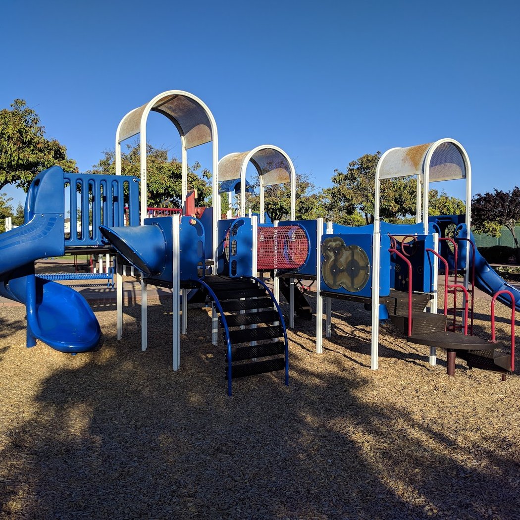 Gordon E. Oliver Eden Shores Park 1