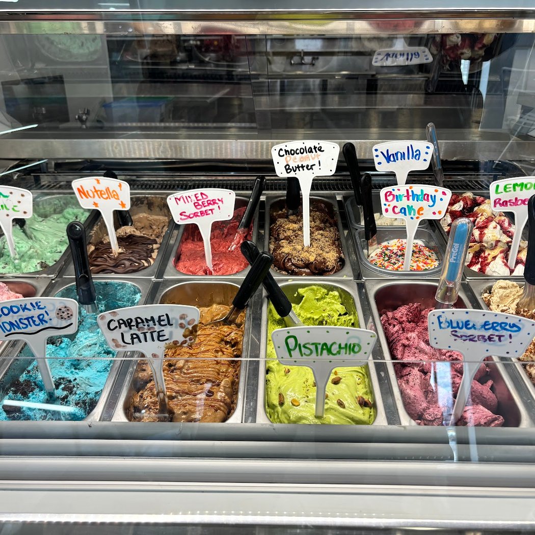 3 Towns Cafe Juice Bar & Gelato 3