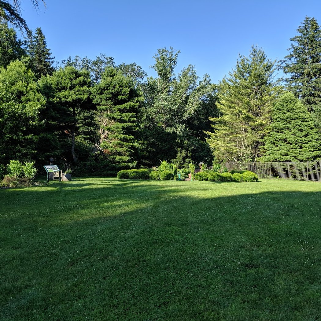 Bartlett Arboretum & Gardens 2