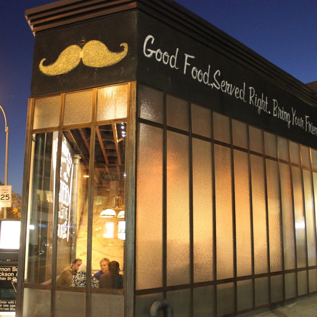 Jackson's Eatery | Bar 2