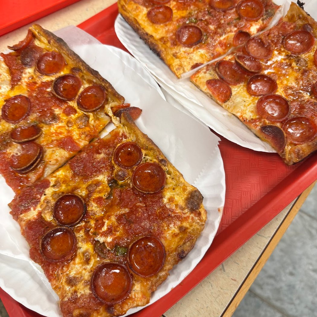 Underground Pizza 3