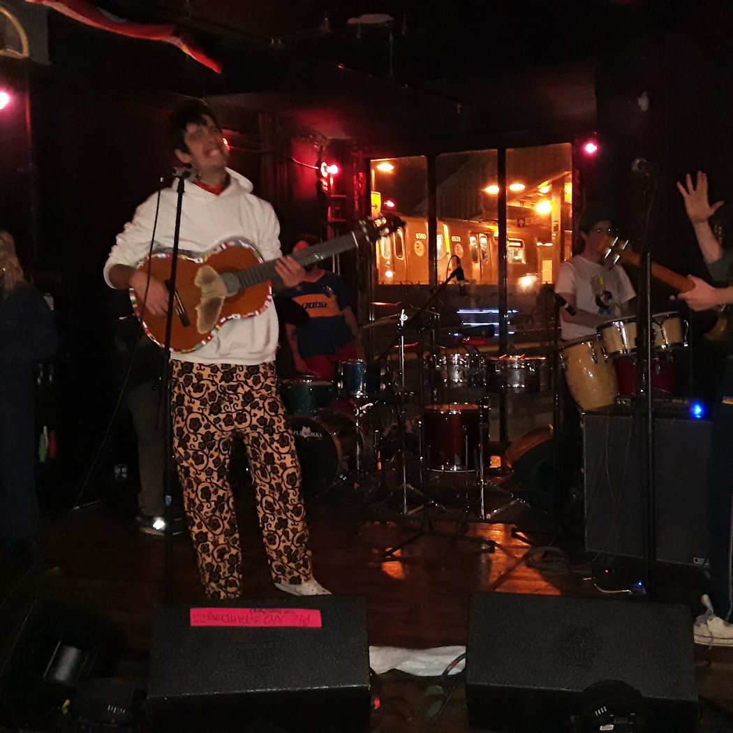 Asian Glow Live in New York with what is your name? 1