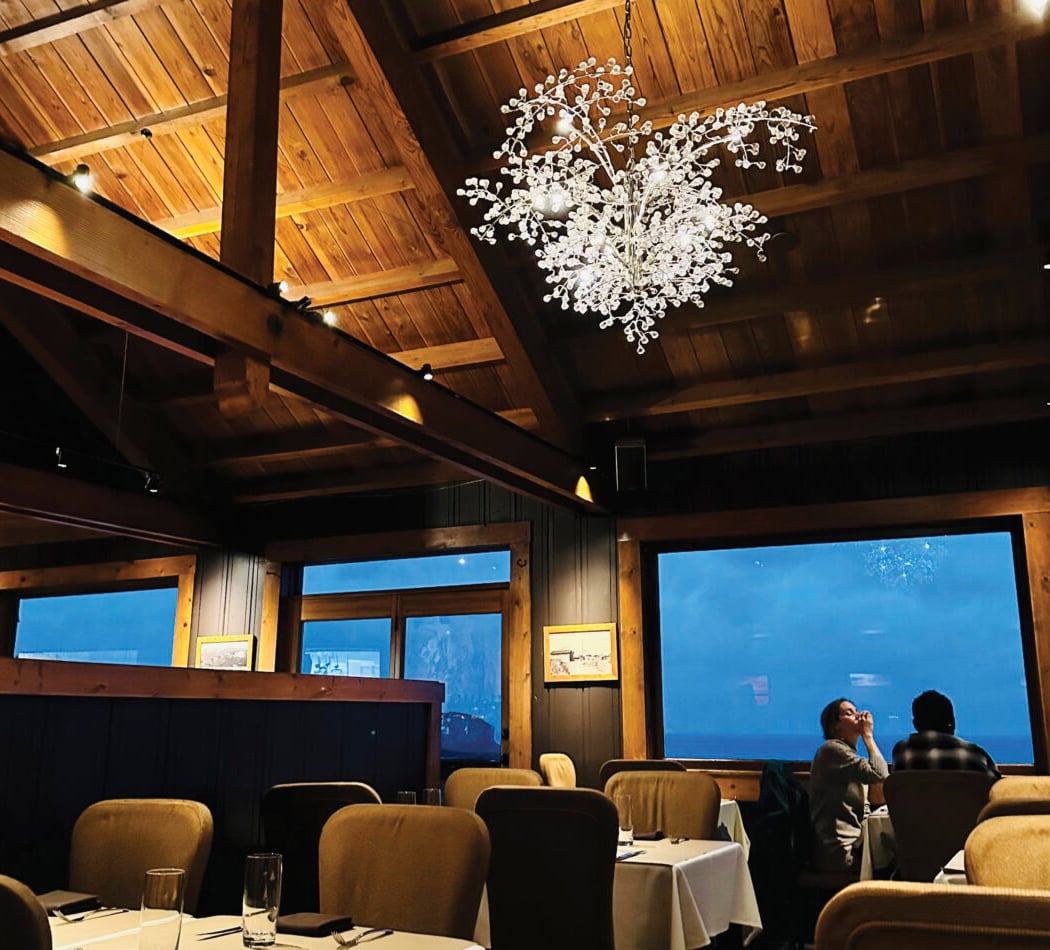River's End Restaurant & Inn 3