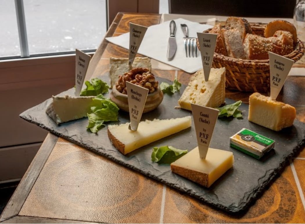 Pain Vin Fromages 1