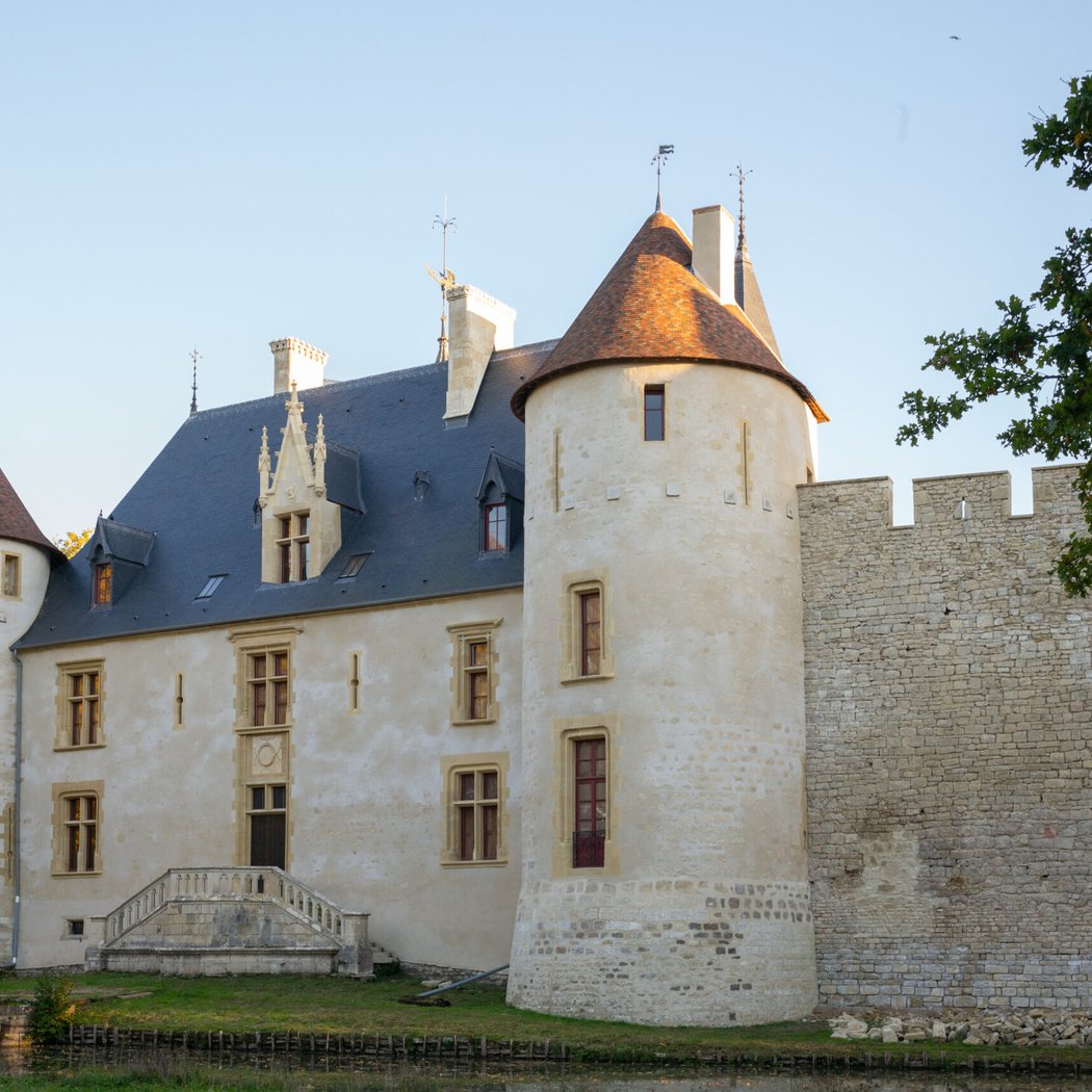 Château d'Ainay-le-Vieil 3