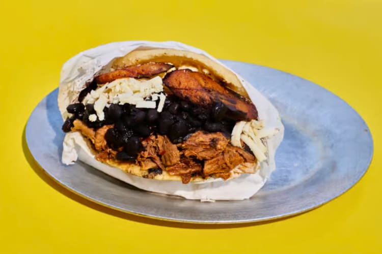 Canaima Food Truck 1