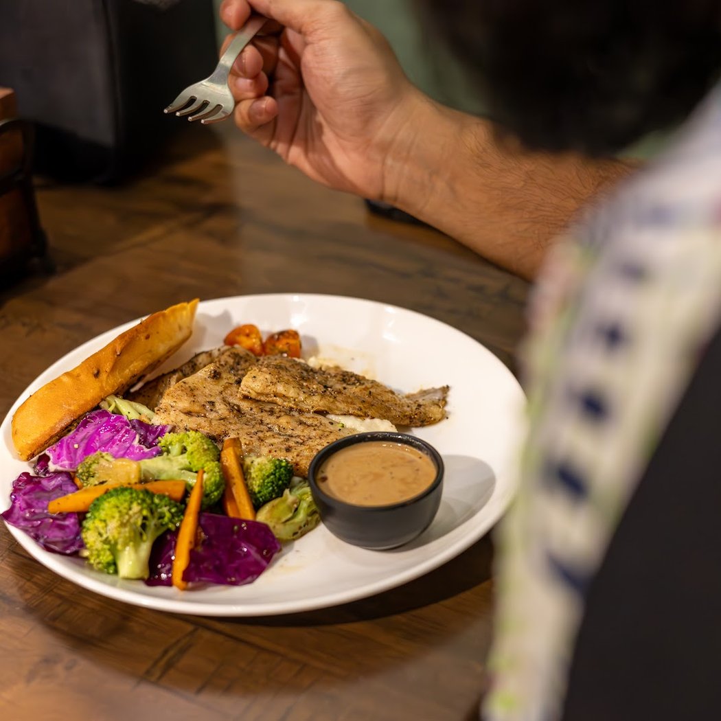Ninan's Steakhouse 3