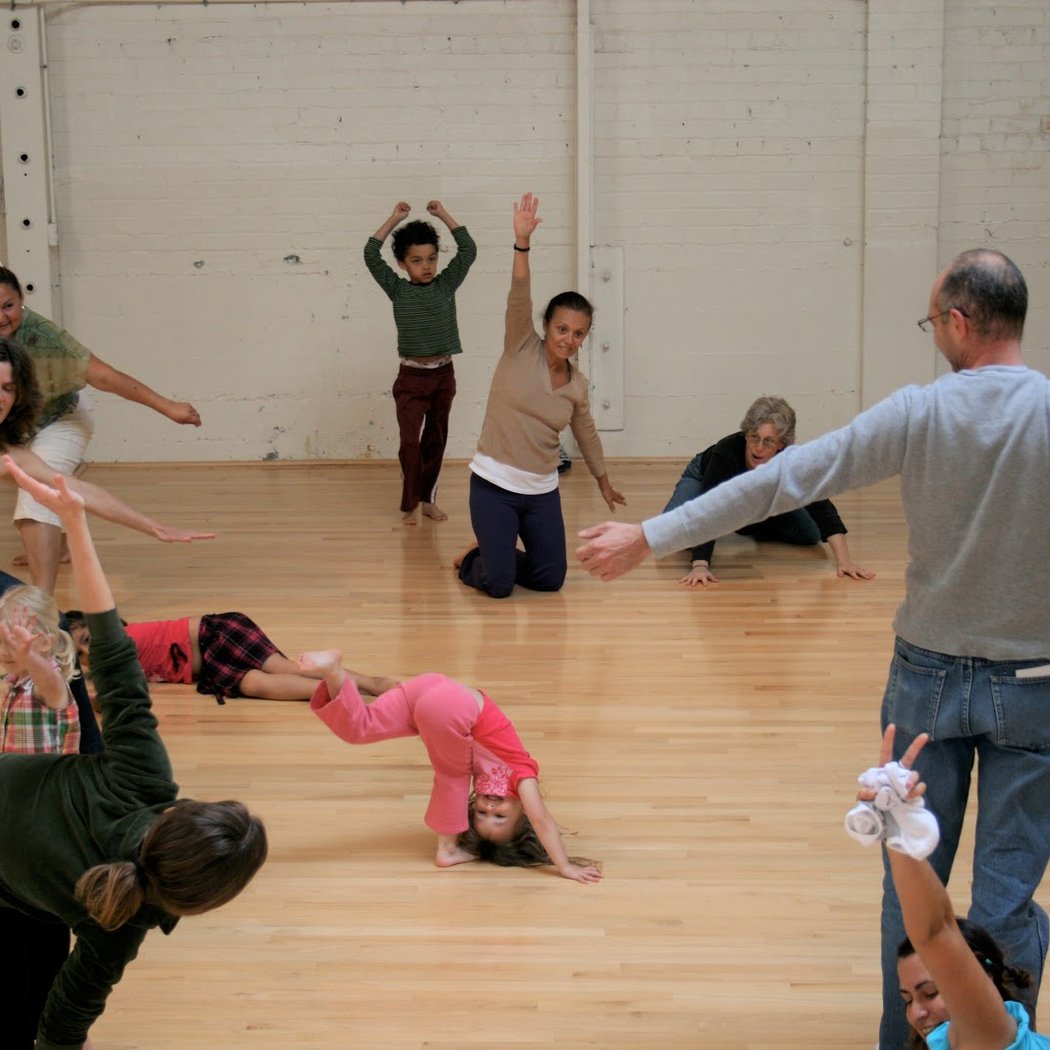 Free Pop-Up Family Dance 2