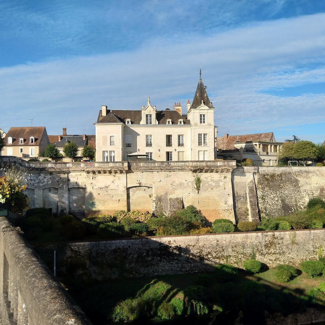 Office of Tourism and Cures of the Roche-Posay 2