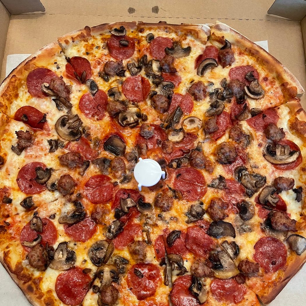 Stefano's Pizza 1