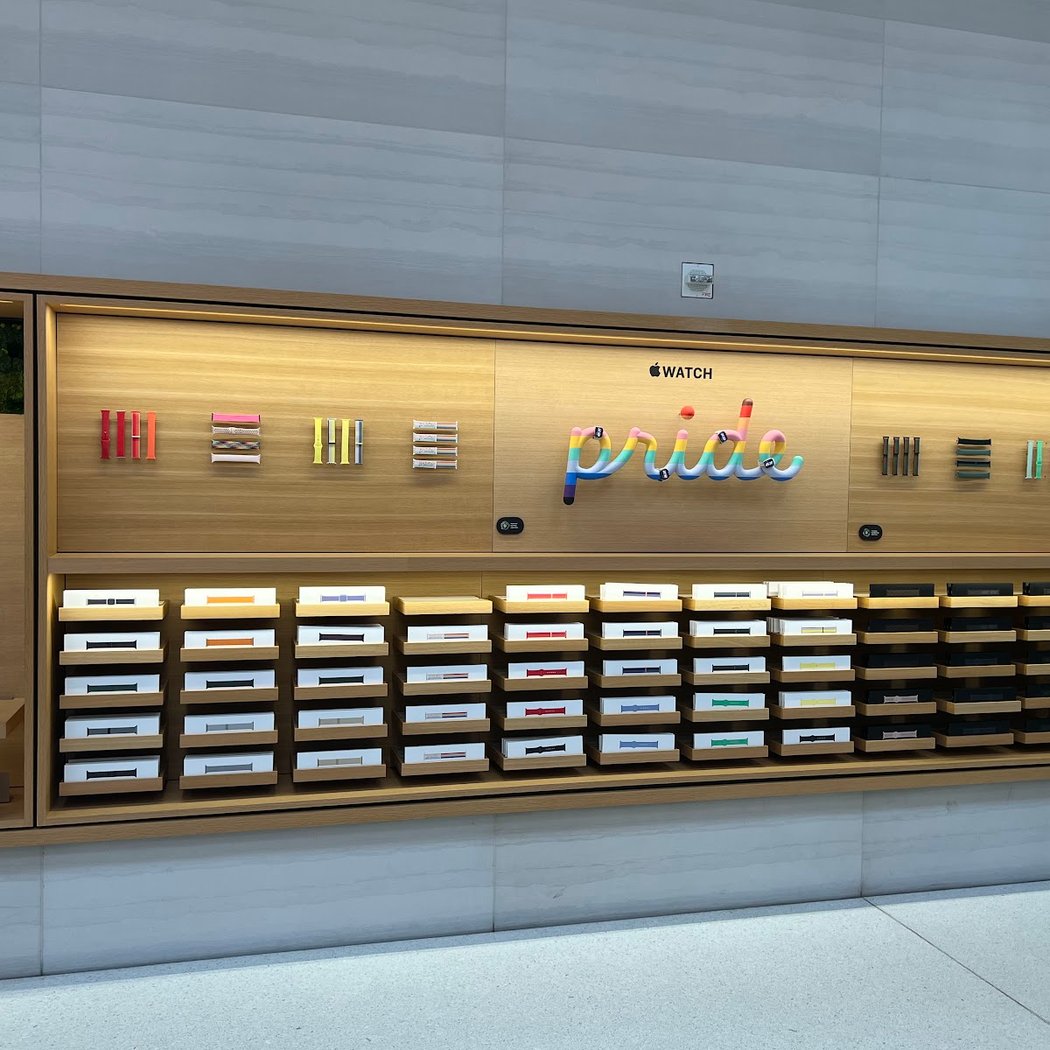 Apple Fifth Avenue 3