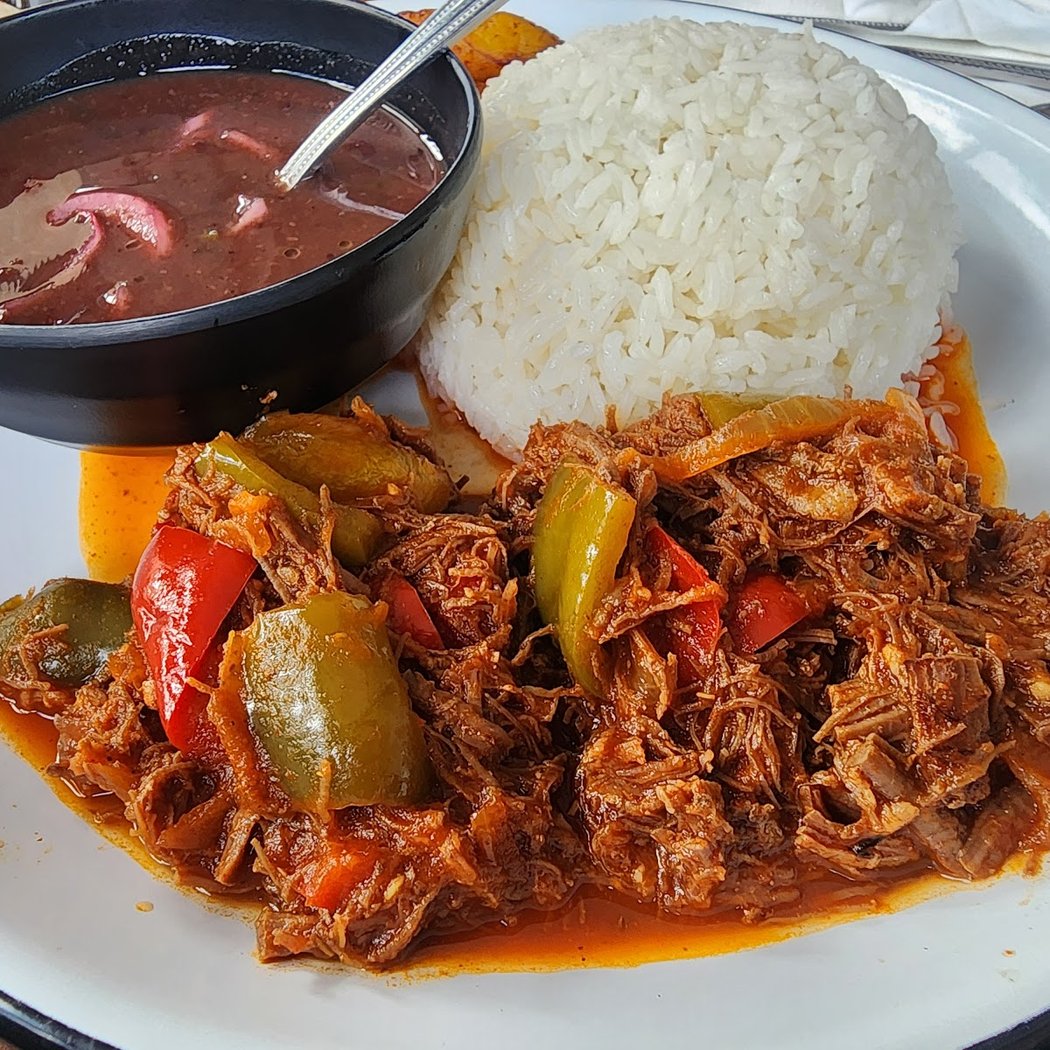 Cuban Kitchen 3