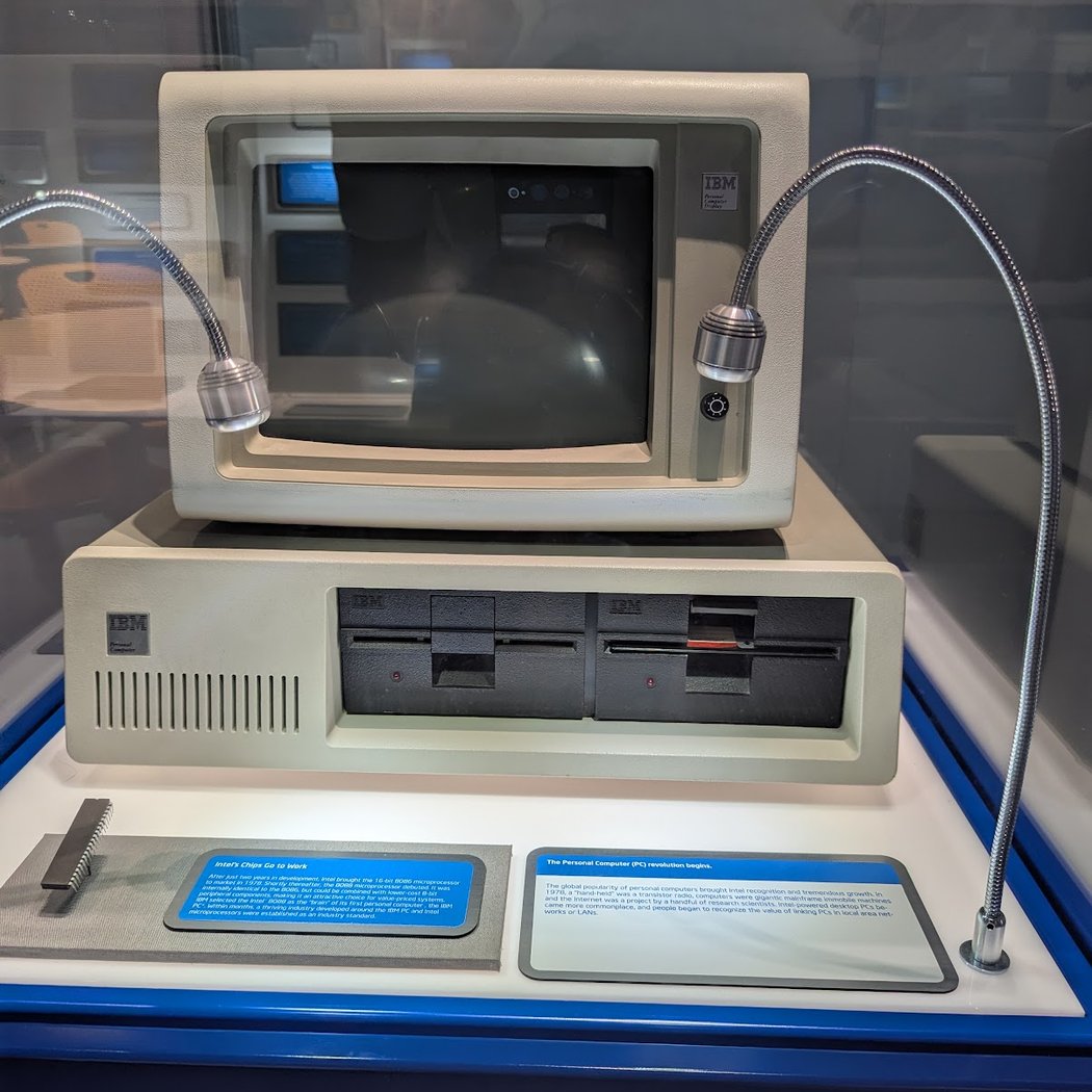 Free Admission | Intel Museum 4