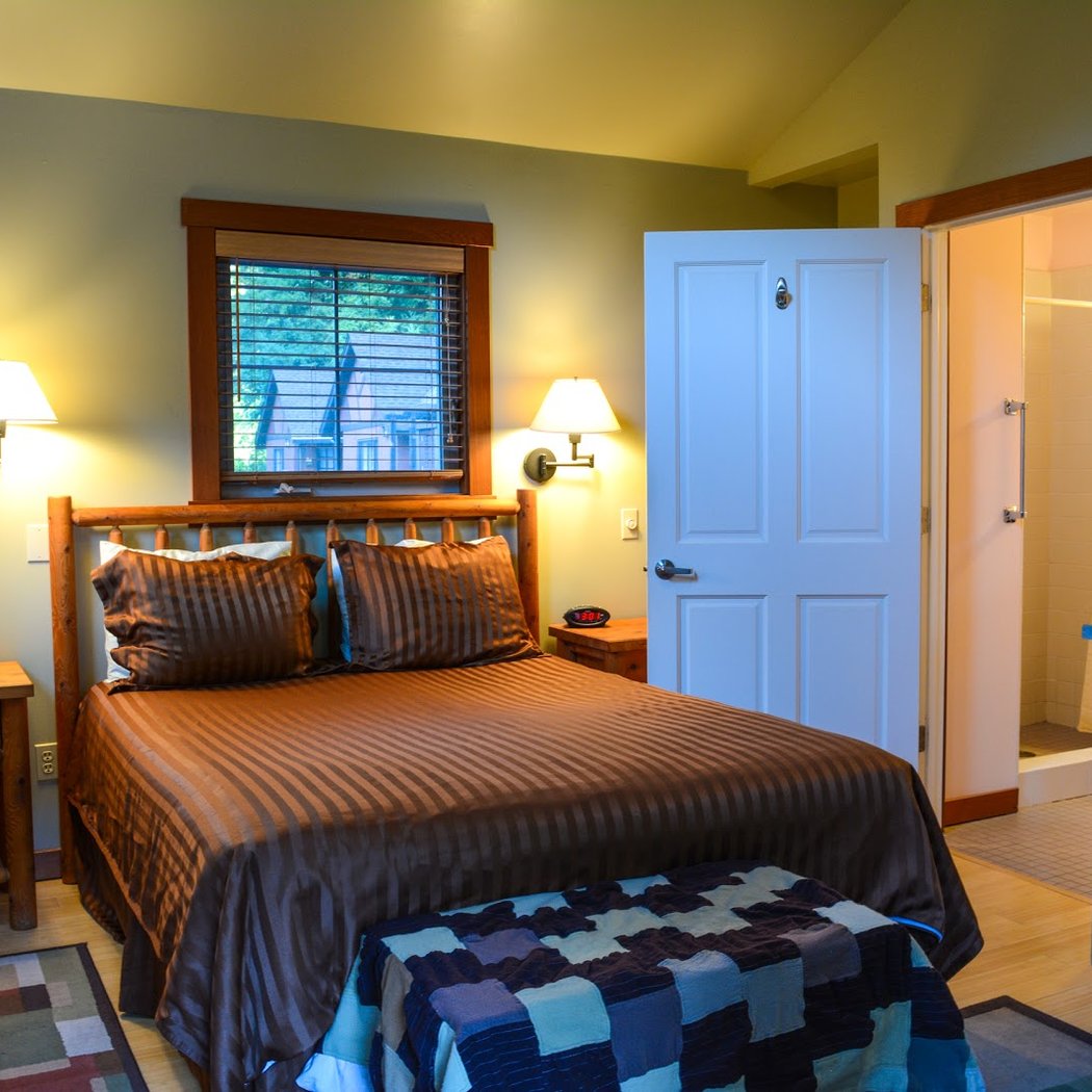 Creekside Inn & Resort 2