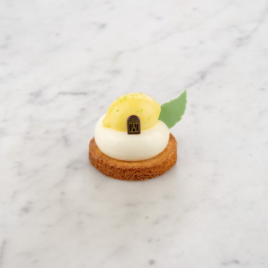Angelina Paris – Bac, Boutique 4